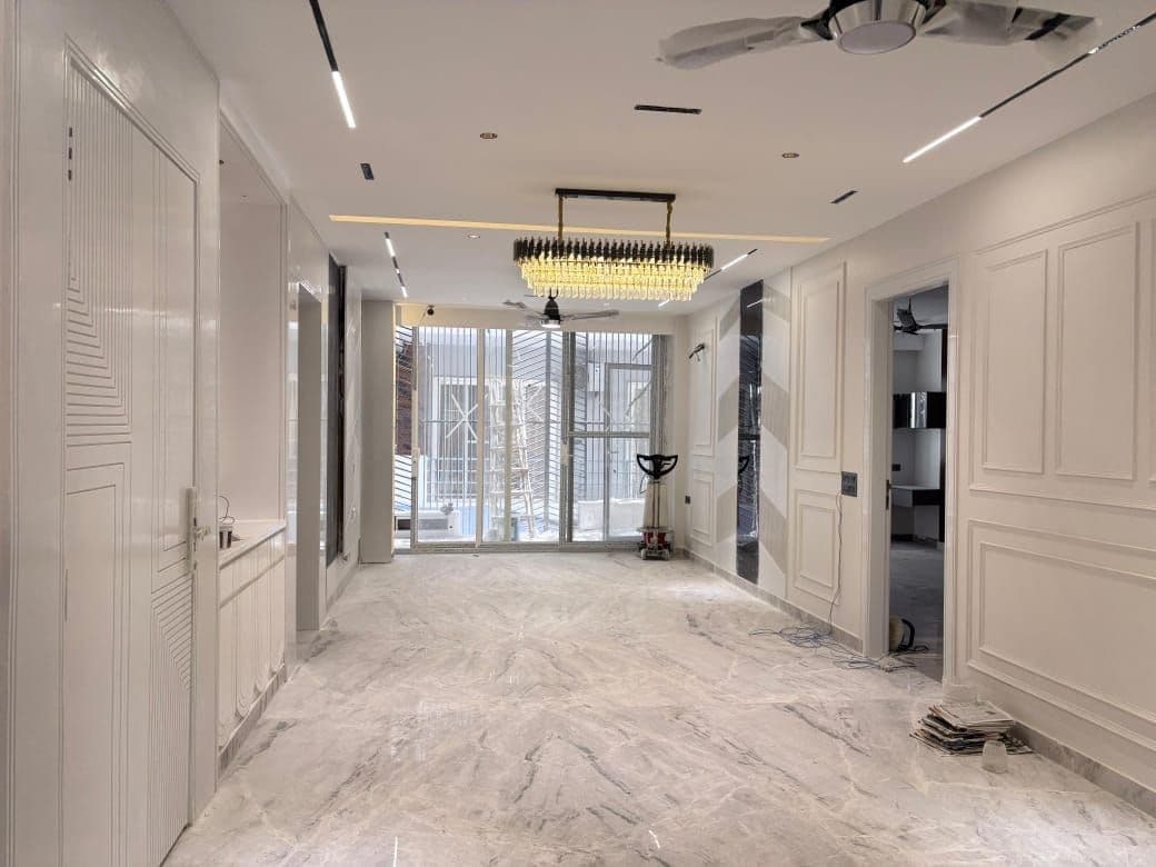 3BHK Residential for Sale in Sector 44, Gurugram, Haryana, gurgaon | 66 Cents