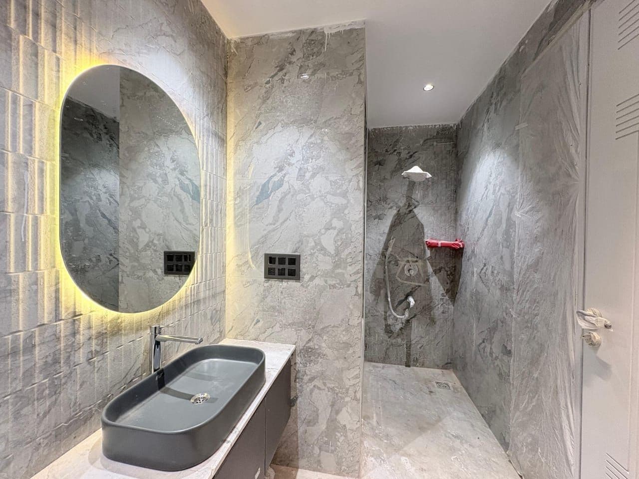 3BHK Residential for Sale in Sector 44, Gurugram, Haryana, gurgaon | 66 Cents