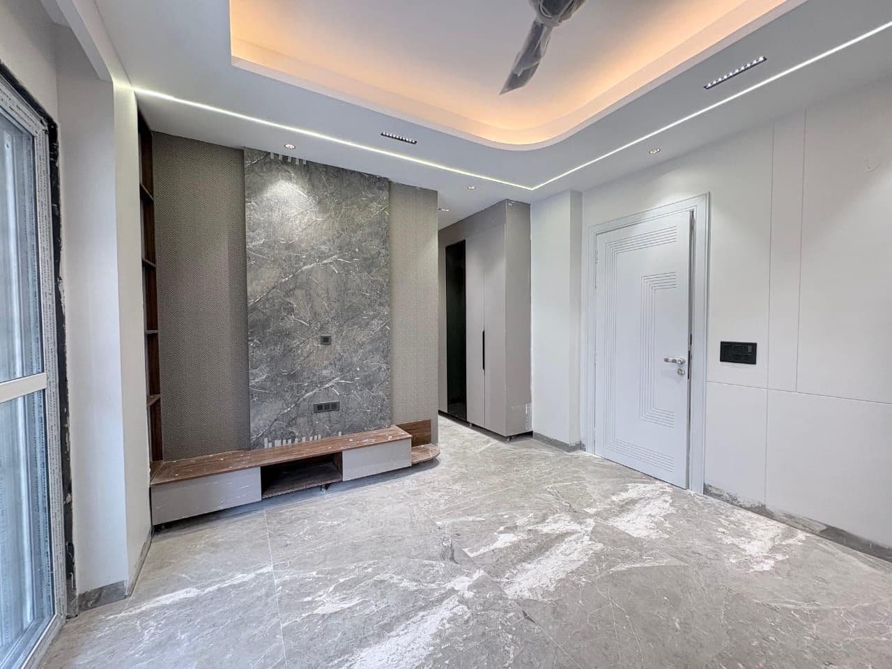 3BHK Residential for Sale in Sector 44, Gurugram, Haryana, gurgaon | 66 Cents