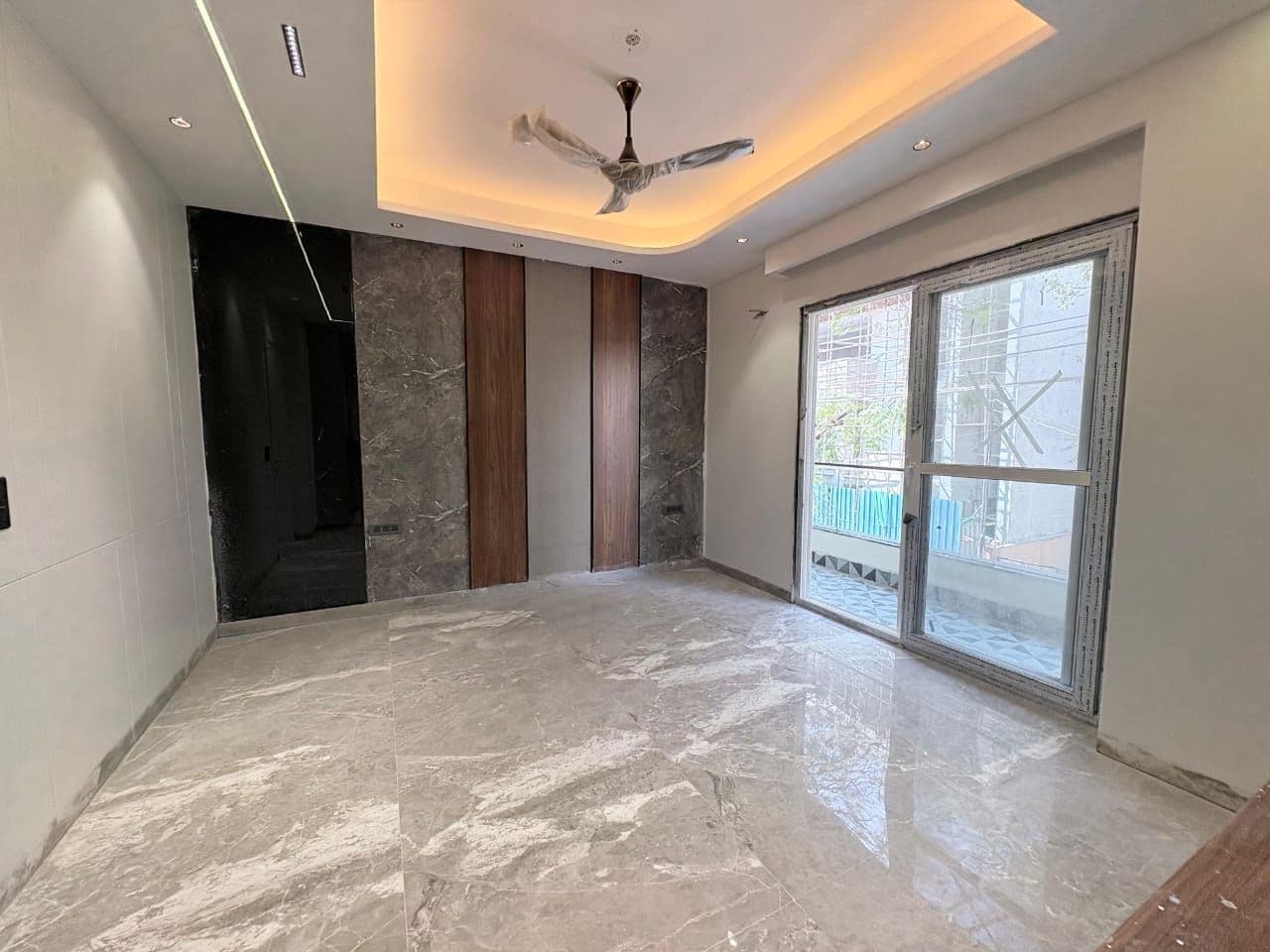 3BHK Residential for Sale in Sector 44, Gurugram, Haryana, gurgaon | 66 Cents