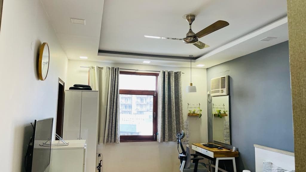3BHK Residential for Sale in Sector 43, Gurugram, Haryana, gurgaon | 66 Cents