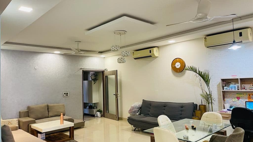 3BHK Residential for Sale in Sector 43, Gurugram, Haryana, gurgaon | 66 Cents