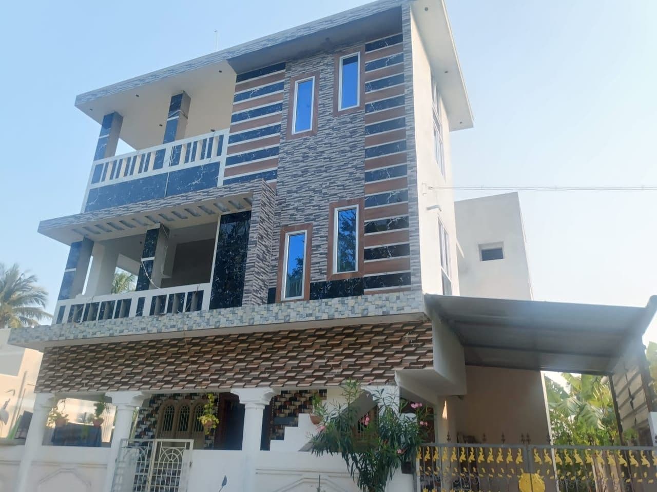 5BHK  Independent House Villa  in  Meenachipuram