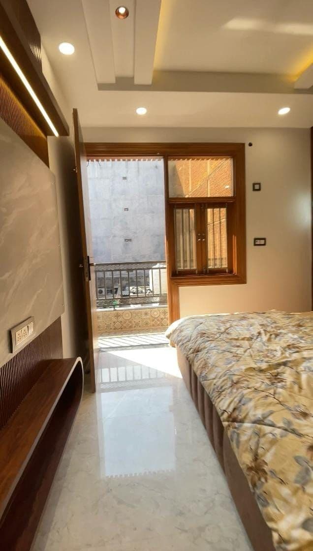 3BHK Residential for Sale in Vikaspuri, Delhi, Delhi, delhi | 66 Cents