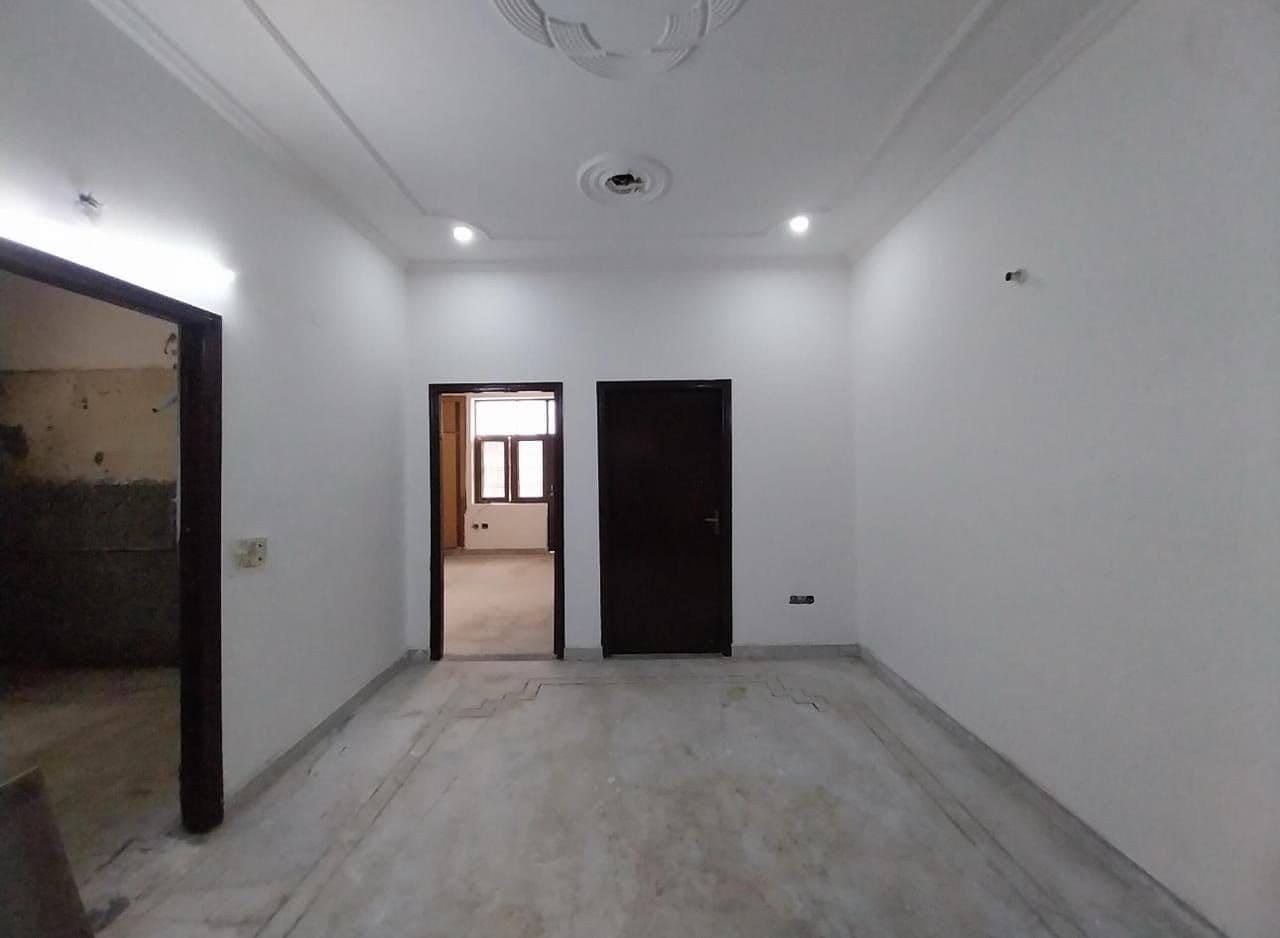 5+BHK Residential for Sale in Sector 31, Noida, Uttar Pradesh, noida | 66 Cents