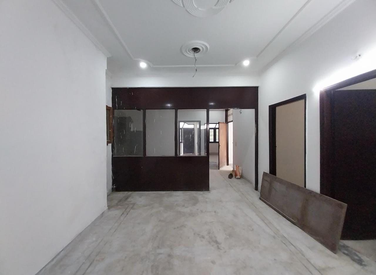 5+BHK Residential for Sale in Sector 31, Noida, Uttar Pradesh, noida | 66 Cents