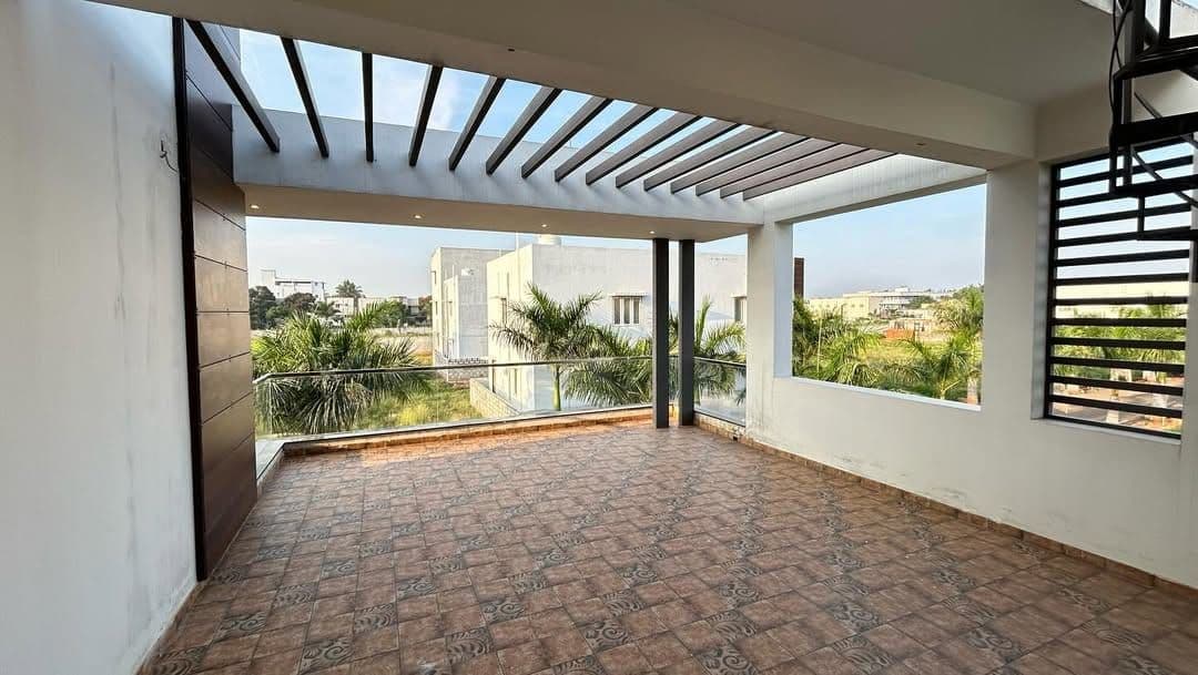 4BHK Residential for Sale in Singanallur, Coimbatore, Tamil Nadu, coimbatore | 66 Cents