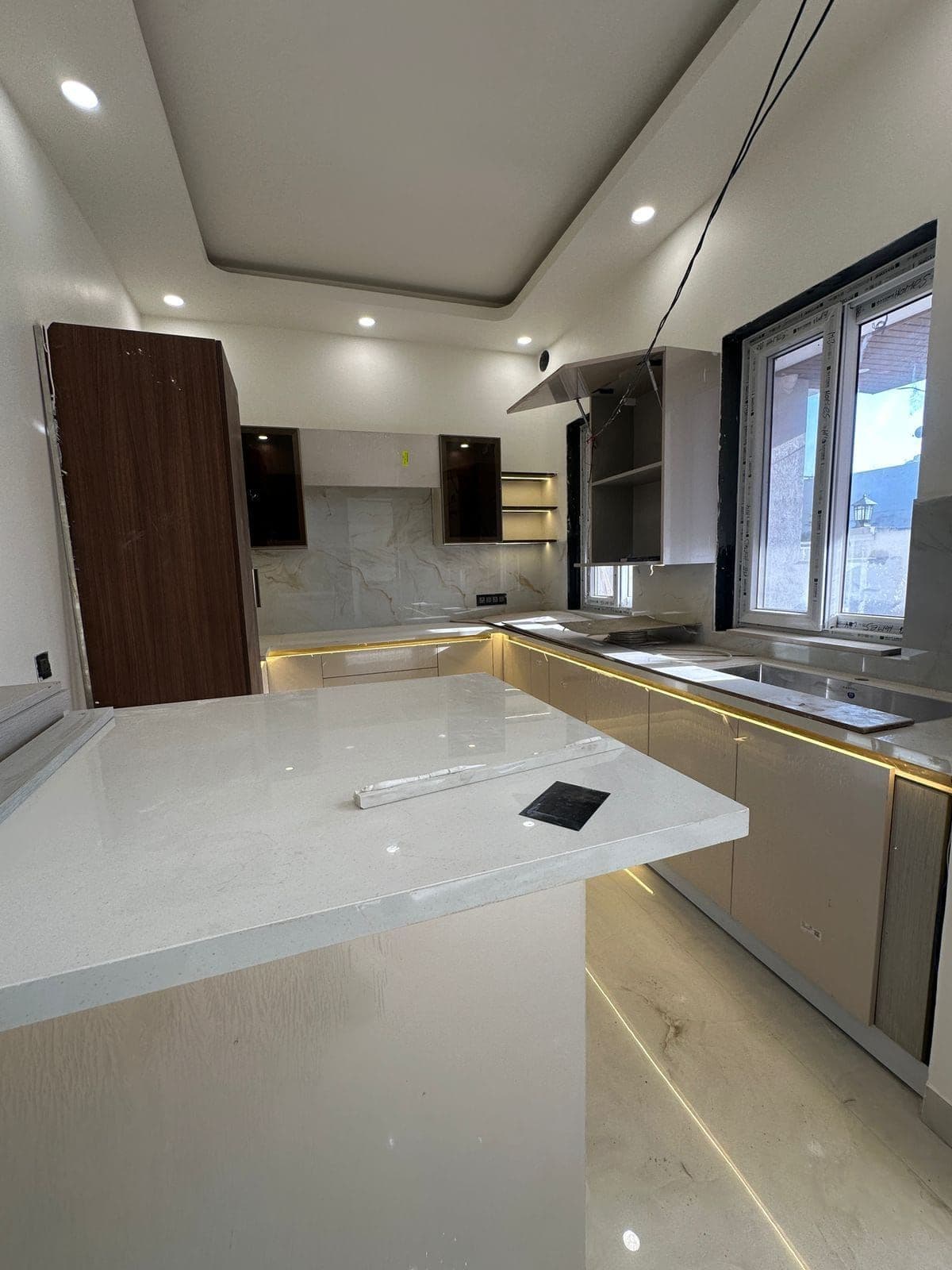 4BHK Residential for Sale in Paltan Bazaar, Dehradun, Uttarakhand, dehradun | 66 Cents