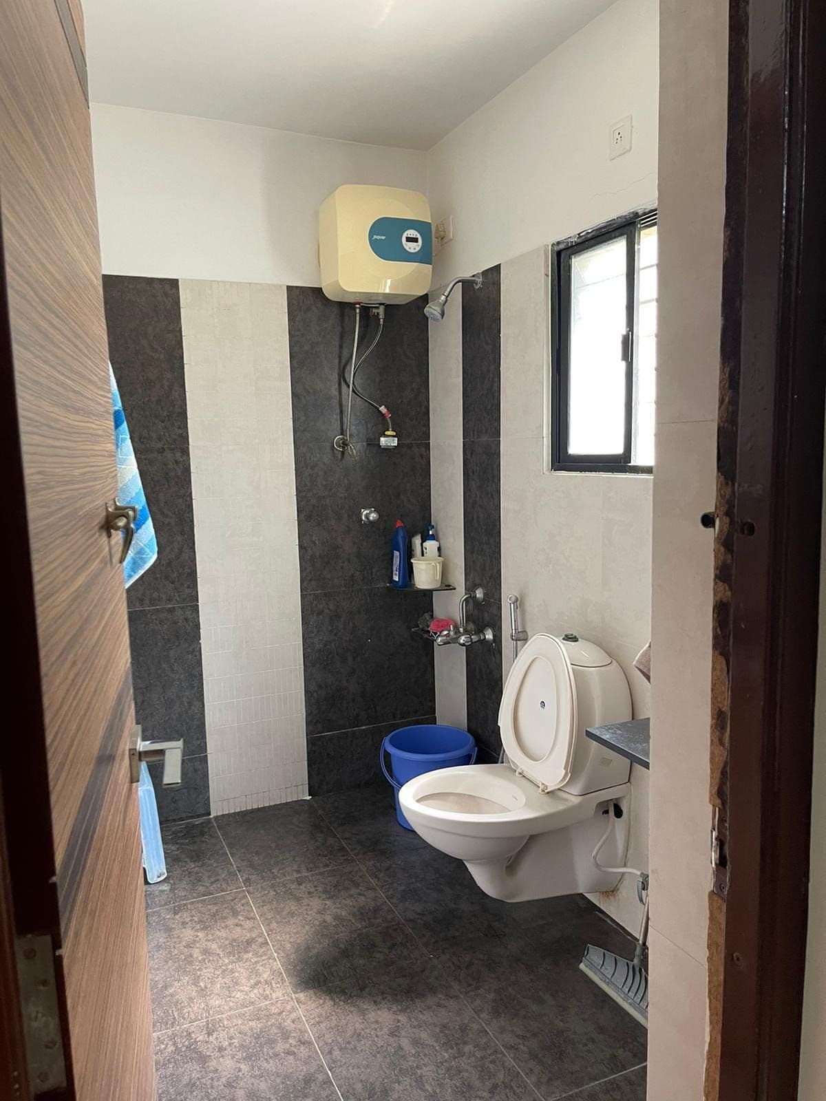 4BHK Residential for Sale in Ahmedabad, Ahmedabad | 66 Cents