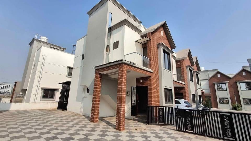 3BHK Residential for Sale in Vadodara, Vadodara | 66 Cents