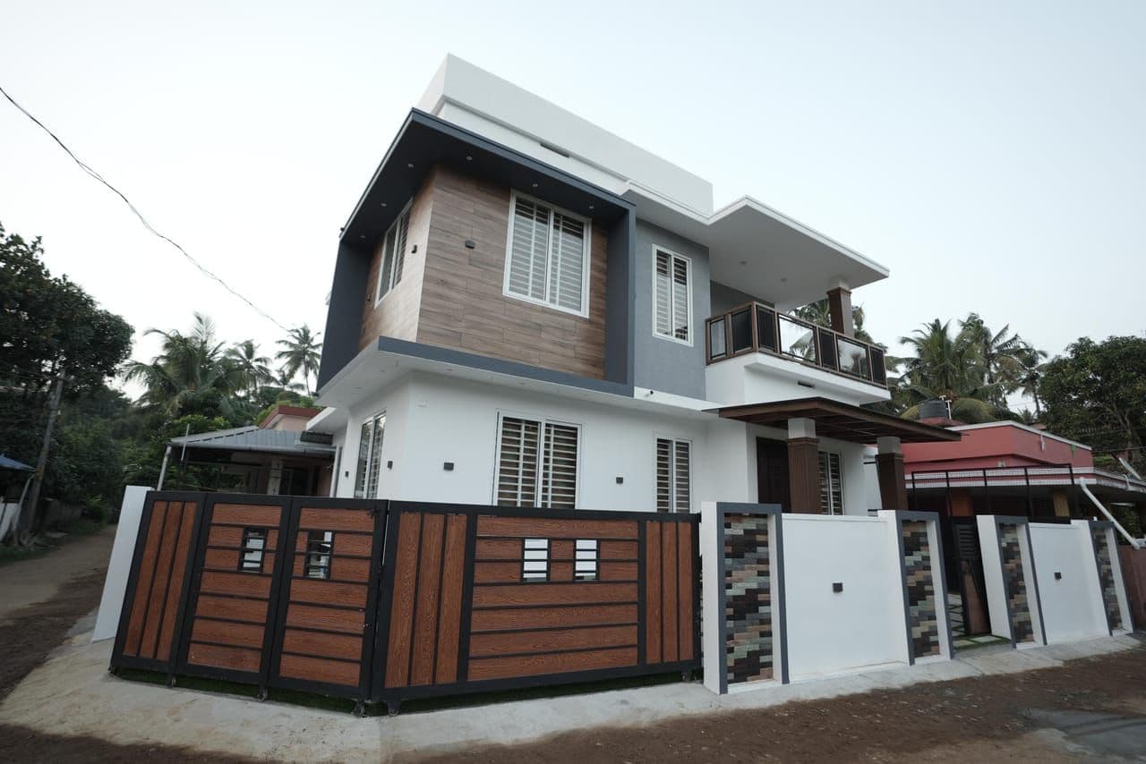 3BHK Residential for Sale in Palakkal Center, Kodungallur - Shornur Road, Palakkal, Thrissur, Kerala, Thrissur | 66 Cents