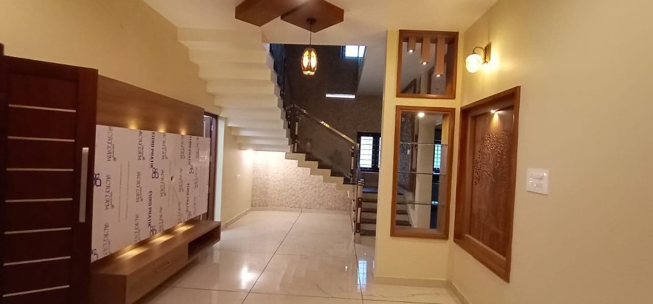 5BHK Residential for Sale in Thrikkapuram, Ezhikkara, Kottuvally, Ernakulam, Kerala, Ernakulam | 66 Cents