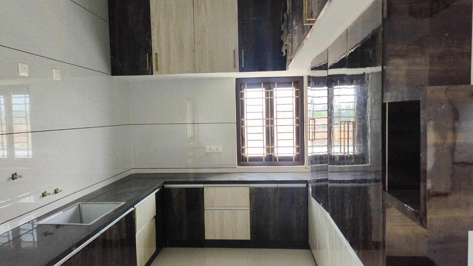 4BHK Residential for Sale in Mahadhavapuram Tiruchengode Tamil Nadu, Namakkal | 66 Cents