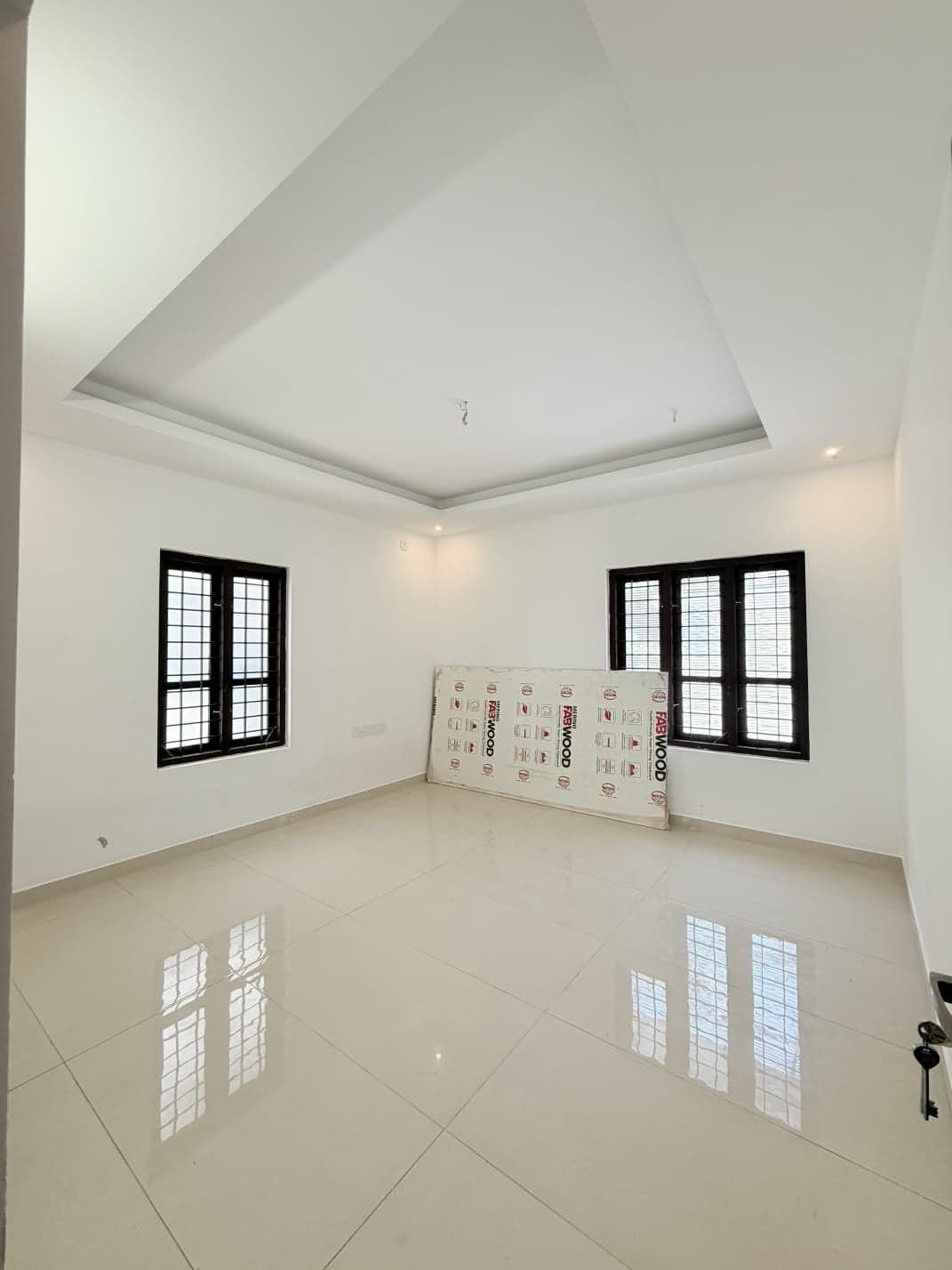 3BHK Residential for Sale in Palayam, Thiruvananthapuram, Kerala, Thiruvananthapuram | 66 Cents