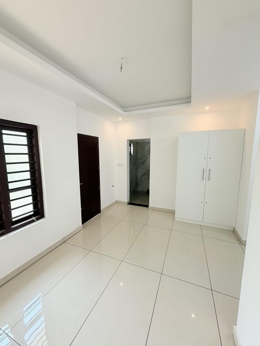 3BHK Residential for Sale in Palayam, Thiruvananthapuram, Kerala, Thiruvananthapuram | 66 Cents