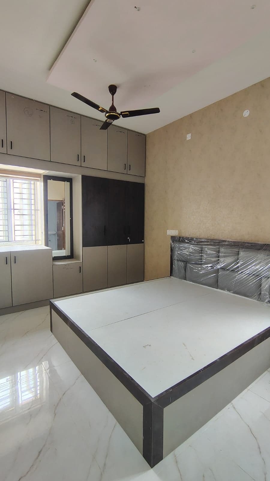 3BHK Residential for Sale in Thoppampatti, Coimbatore, Tamil Nadu, Coimbatore | 66 Cents